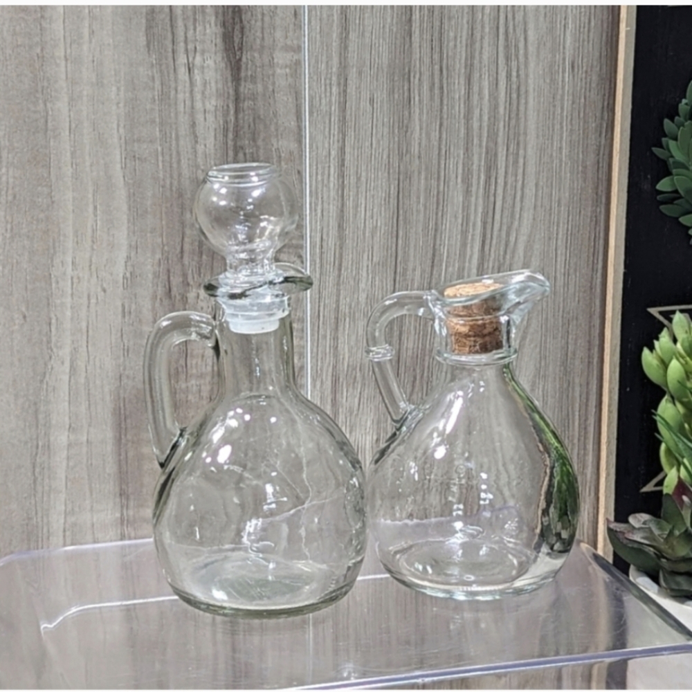Oil & Vinegar Clear Glass Cork Bottles Serveware Small VINTAGE - Picture 3 of 14